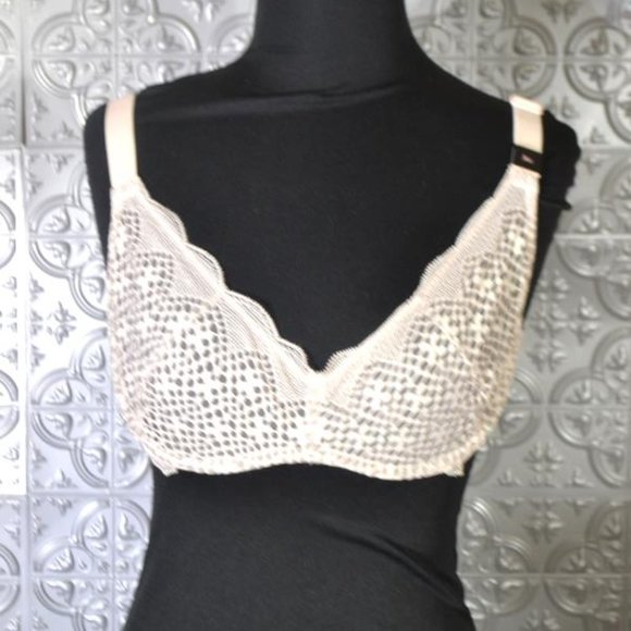 Victoria's Secret Other - Body by Victoria's Secret Unlined Demi Lace Bra
